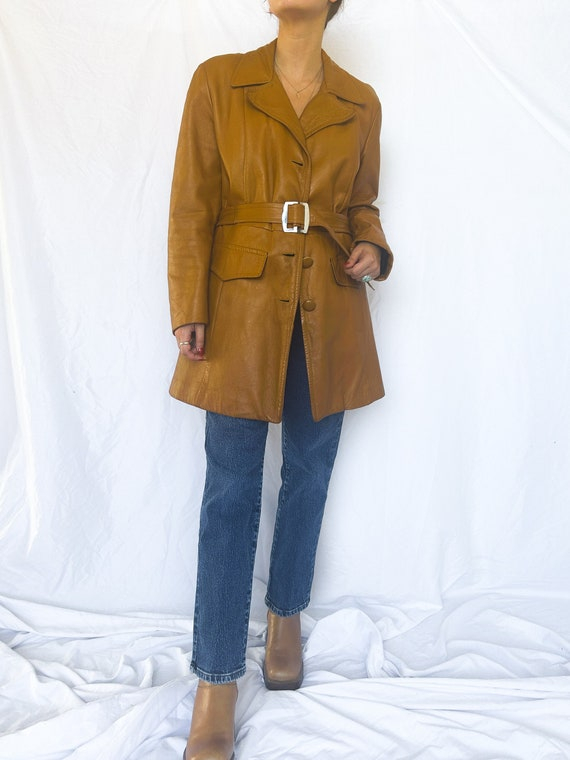70S Vintage Cognac Leather - Gem with Decoding the Allure Exploring the Design of Vintage Cognac Leather Sofas