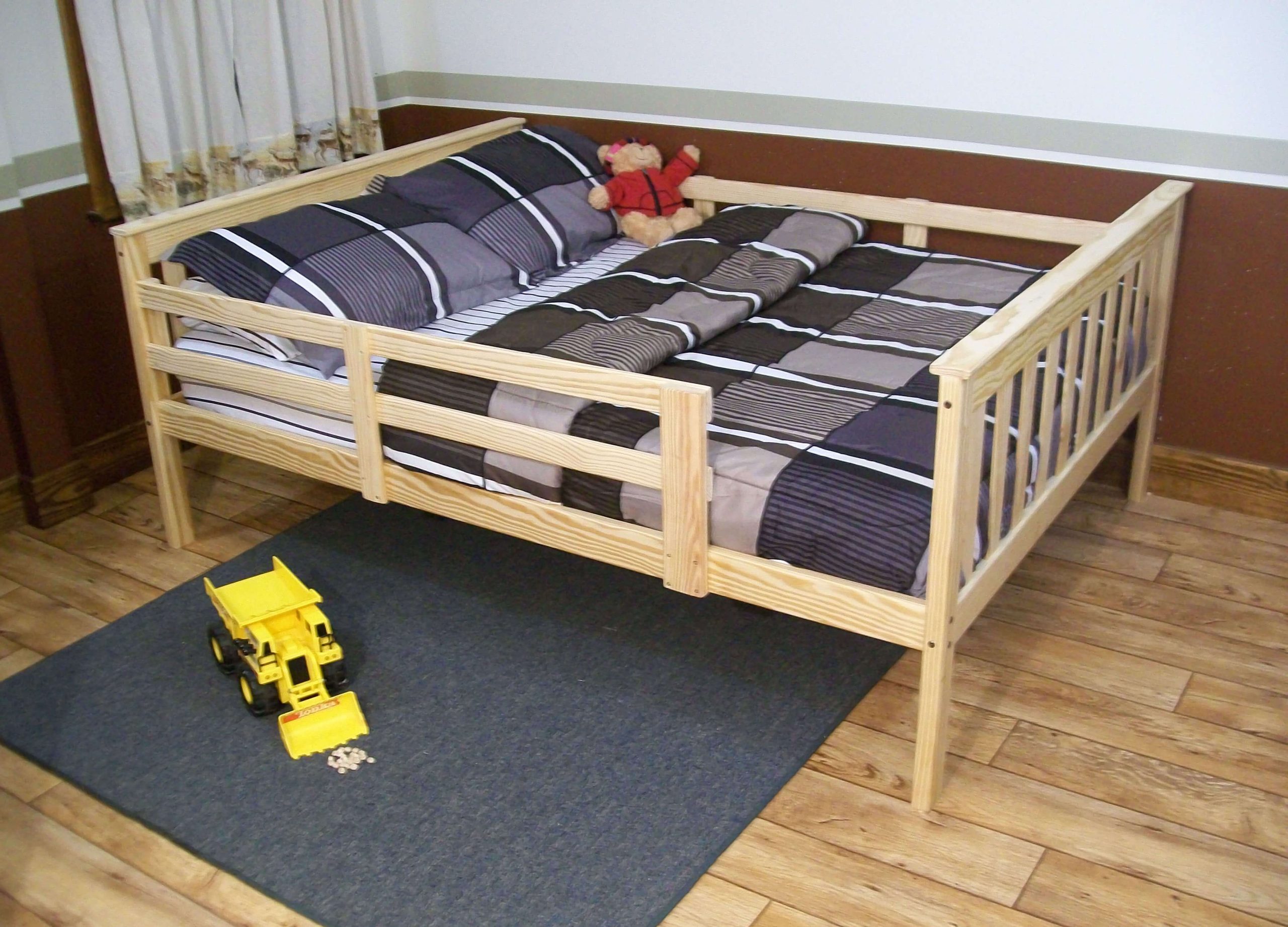 Best Bed Guard Rails At Walter Mcelhannon Blog pertaining to Safety First The Essentials of Guard Rails and Loft Bed Design