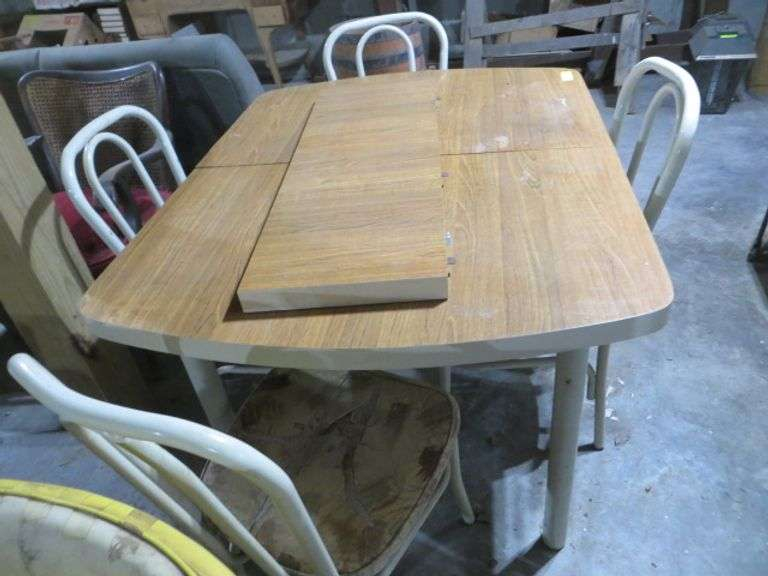 Five Piece Dinette Set - Lambrecht Auction, Inc. within The Evolution of 5-Piece Dining Sets A Historical Perspective
