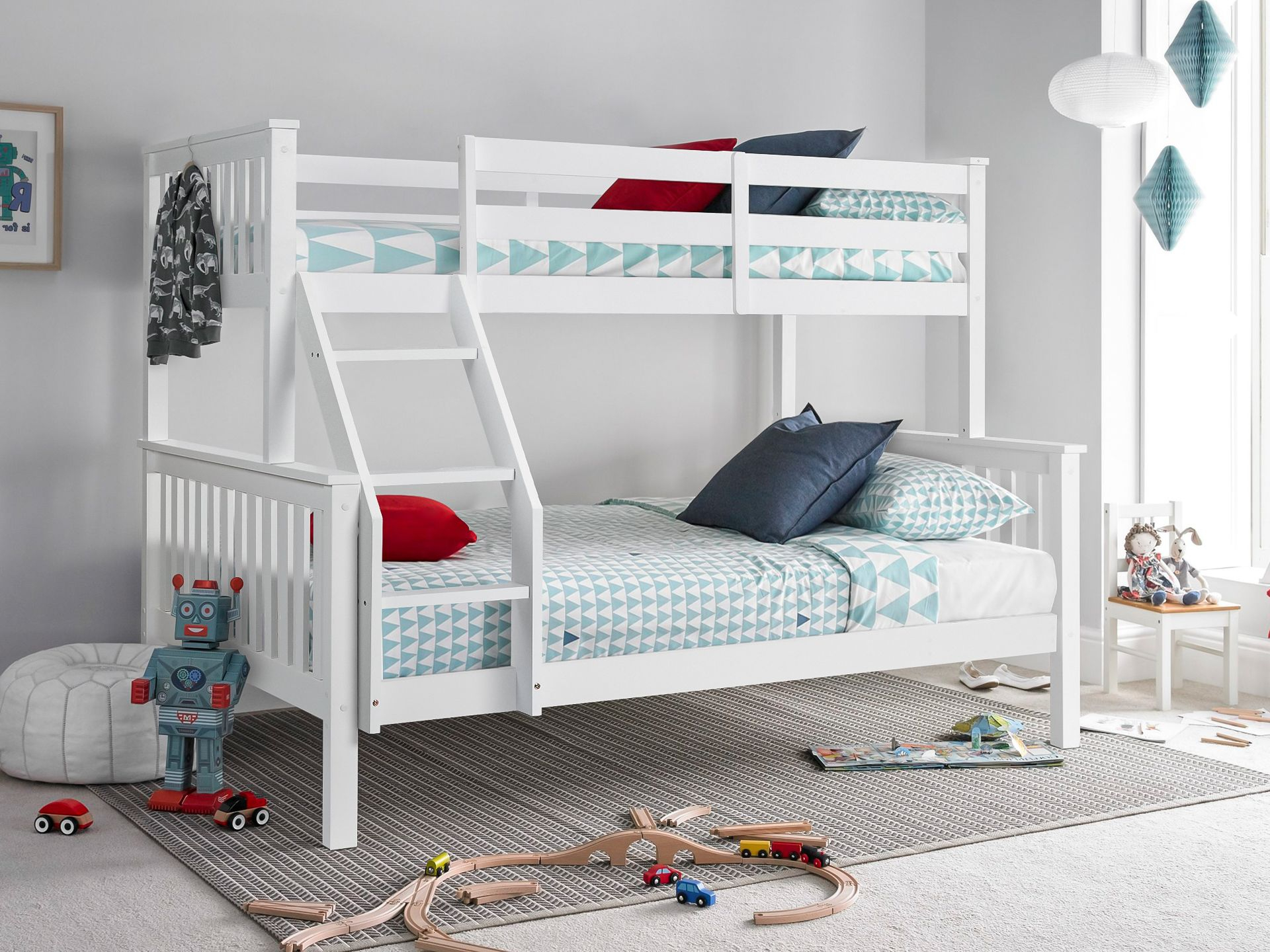 Maximizing Storage With Beds: The Best Storage Bed Options For Every ... regarding