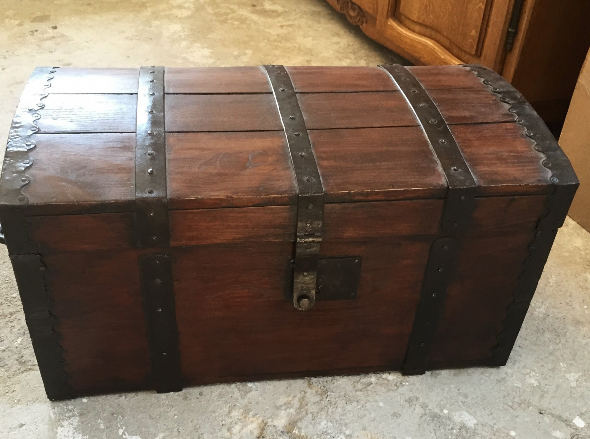 Old Wooden Chest | Ubicaciondepersonas.cdmx.gob.mx inside From Antique Finds to Modern Marvels A Journey Through Wooden Chests White