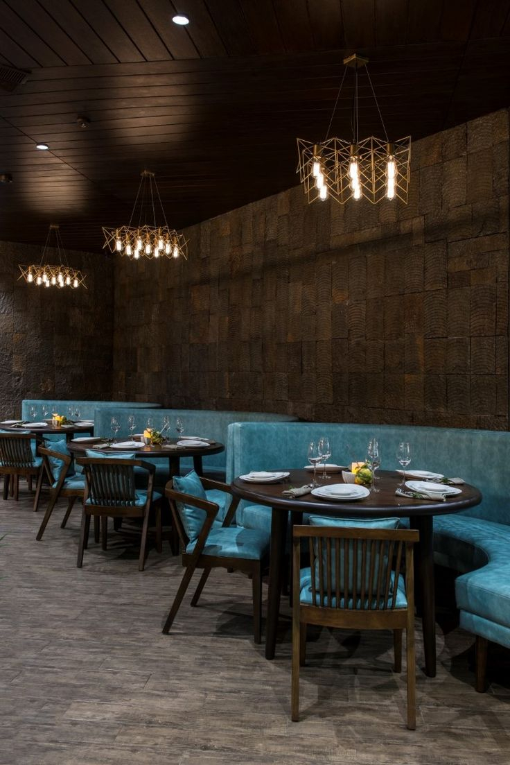 Vintage Looking Restaurant Design Has Modern Experience | Neovana ... within