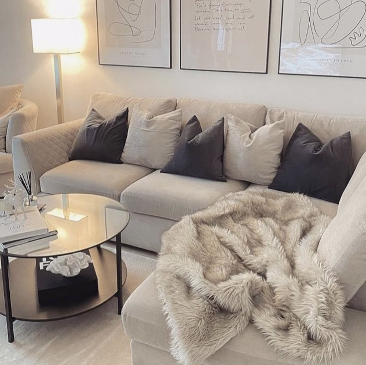 15 Beige And Black Living Room Ideas For An Elegant Contrast - Sleek ... with regard to Why Cloud Gray is the Ultimate Neutral for Contemporary Sofa Designs
