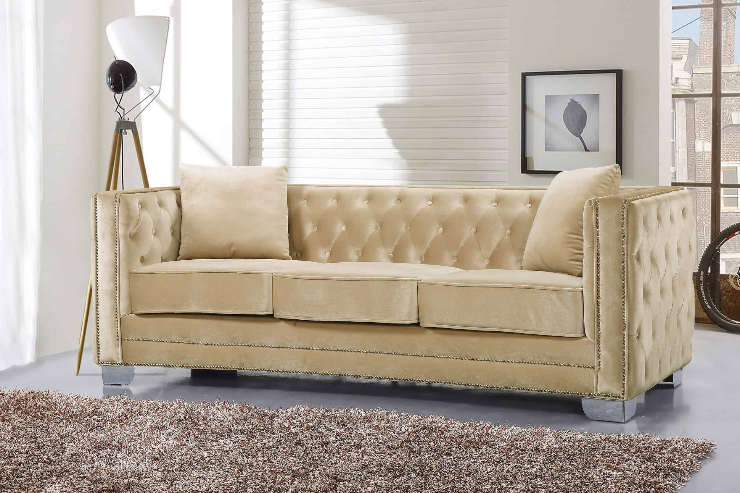 40 Velvet Sofas That Add A Bit Of Sex Appeal To The House regarding The Enduring Appeal of Tufted Sofas in Modern Living Spaces