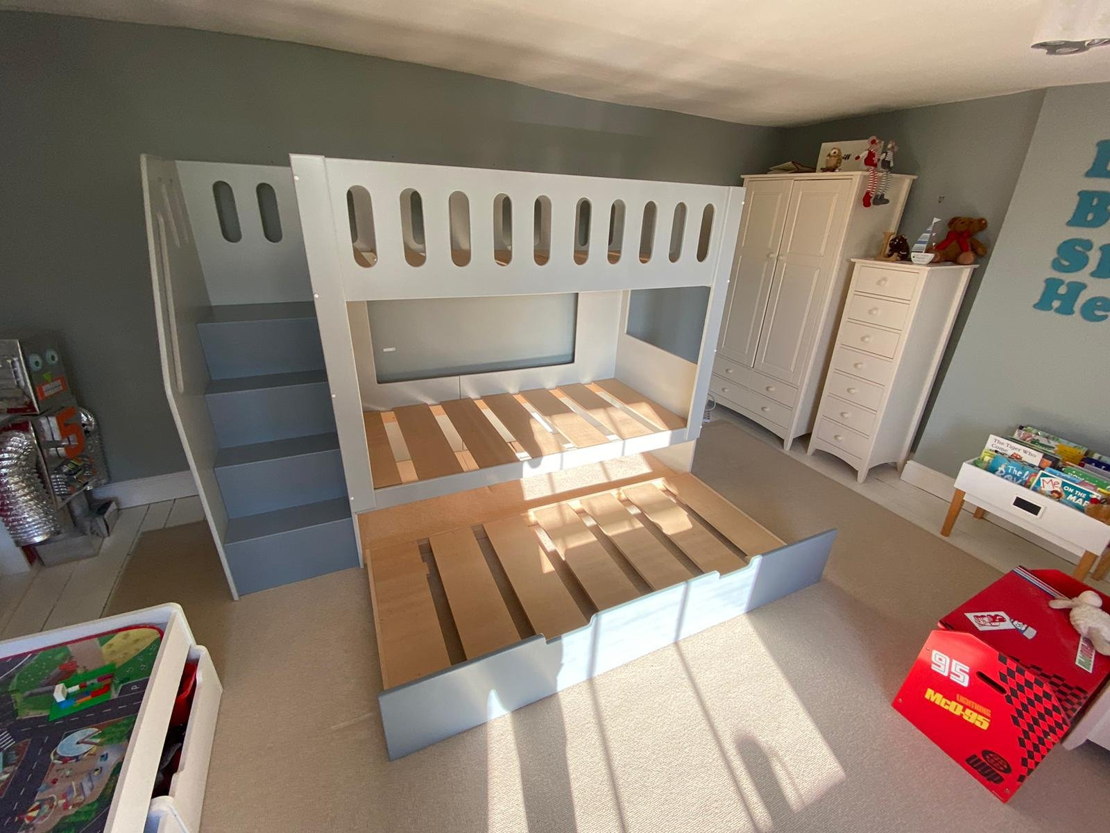 Trundle Bunk within Transforming Shared Bedrooms with the Versatility of Bunk Beds
