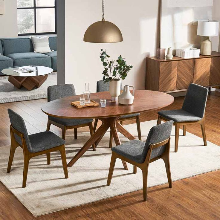 12 Oval Dining Tables That Will Elevate Your Dining Room | 10 Stunning ... throughout