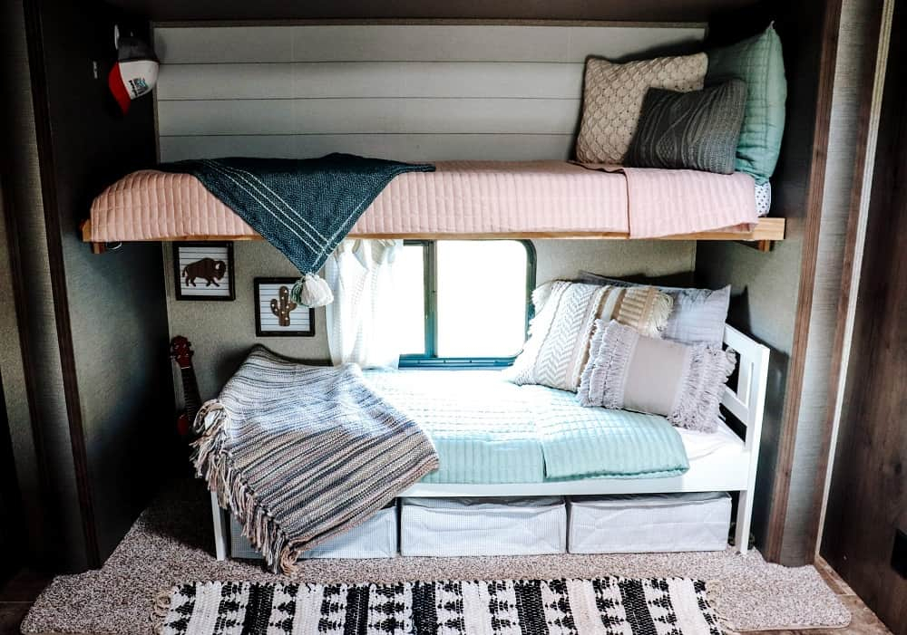 15 Creative Camper Bunk Bed Ideas For Comfort And Style On The Road ... intended for
