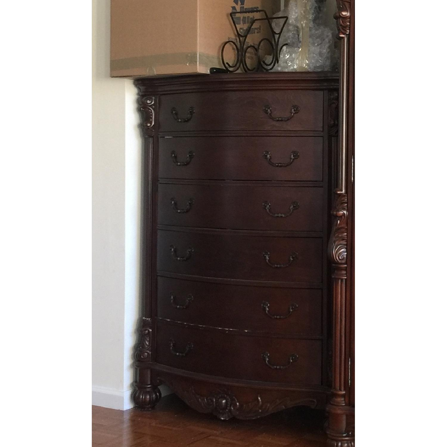 Cherry Wood 6 Drawer Dresser - Aptdeco throughout Unlocking the Charm of Cherry Wood Dressers with Six Drawers