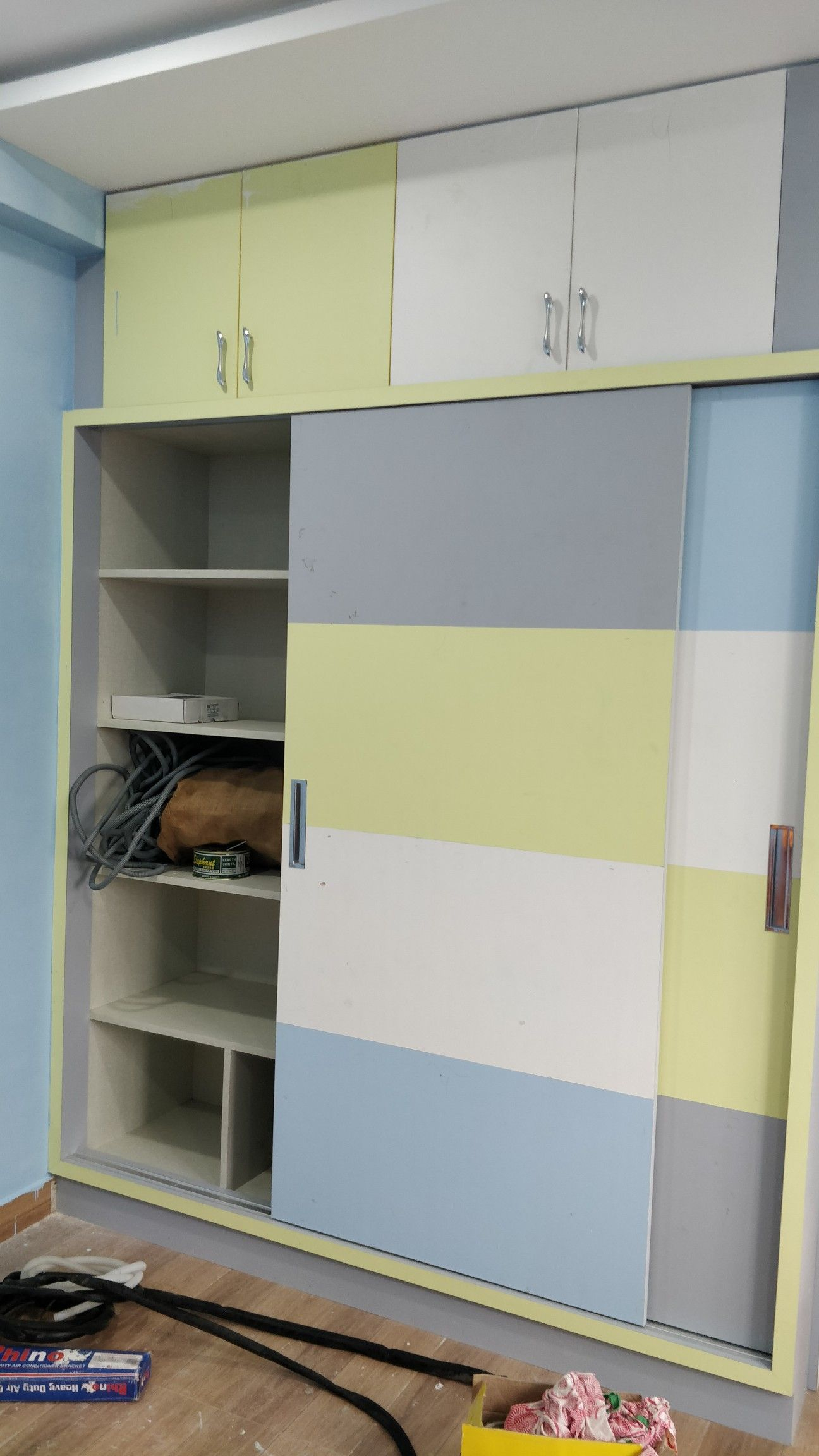 Children's Bedroom Wardrobe Colour Combinations for A Guide to Choosing the Perfect Sliding Door Wardrobe for Kids