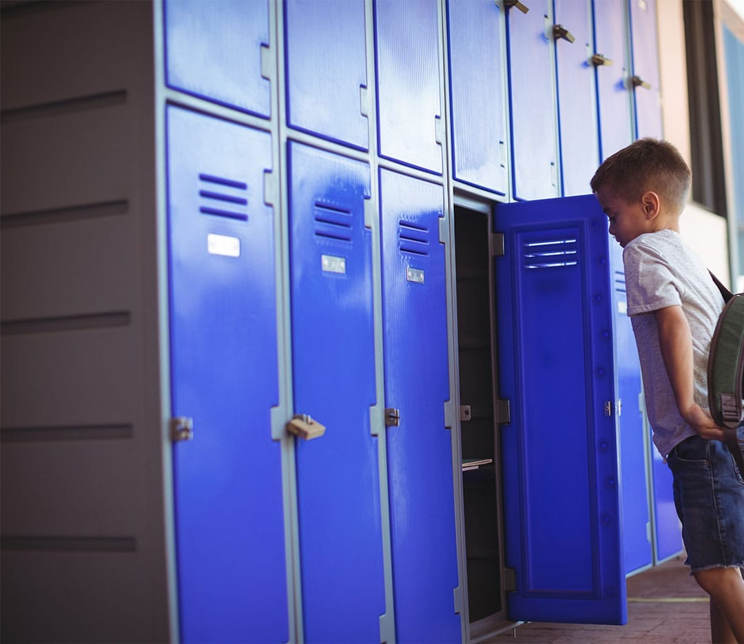Maximizing Efficiency With Lockers And Cabinets In The Workplace | Linvar throughout How MapleWave Lockers Enhance Space Efficiency