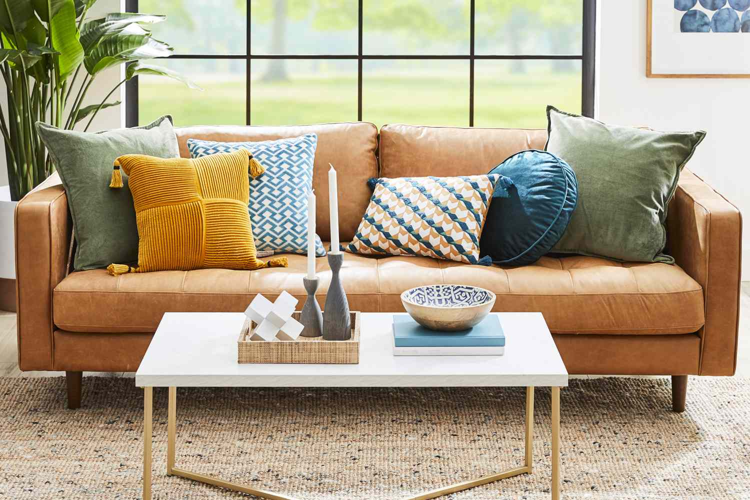 Pillow Combinations For Sofa At Beverly Calvo Blog inside How To Style Sofa With Throw Pillows