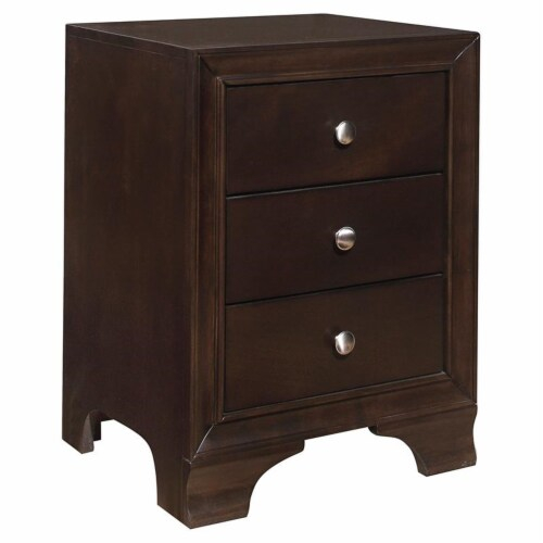 Exploring the Versatility of Wooden Nightstands in Modern Bedroom Settings