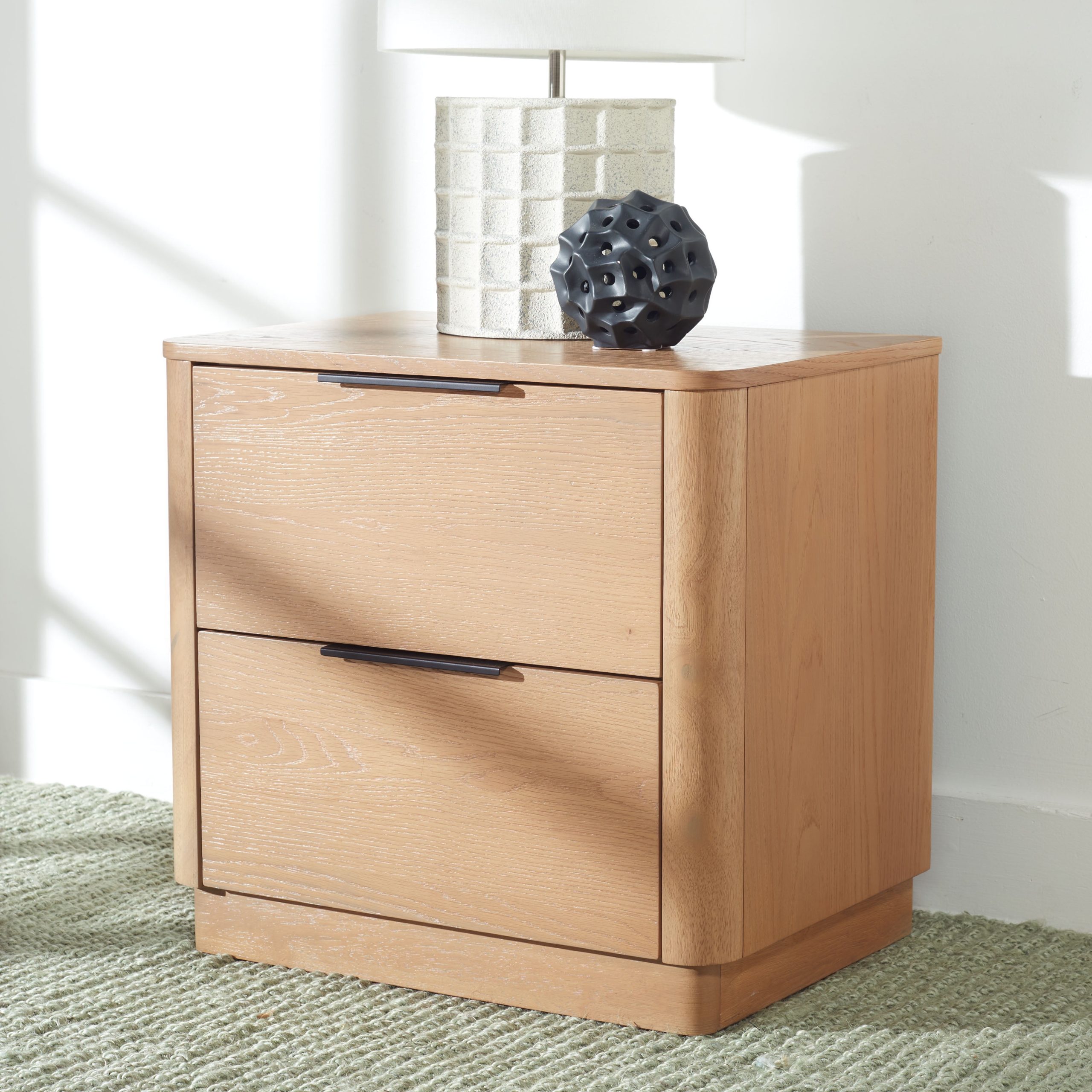 Understanding the craftsmanship behind Safavieh Couture Gabrietta nightstands