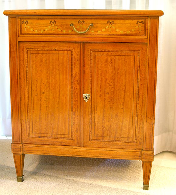 Satinwood Commode Or Nightstand For Sale At 1Stdibs throughout Nightstand Cameo Medallion Flame Mahogany Banded Inlay Drawer 2-Door