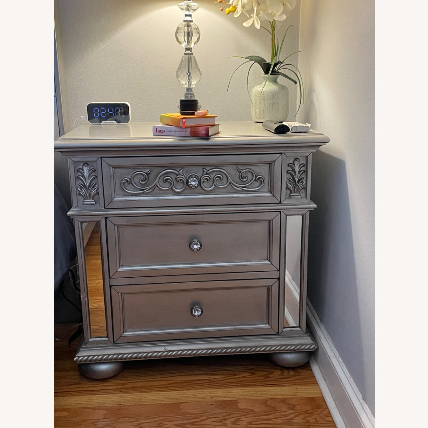 Silver (3 Drawer) Mirrored Nightstand - Aptdeco regarding The Art of Balancing Functionality and Aesthetics in Bedside Furniture