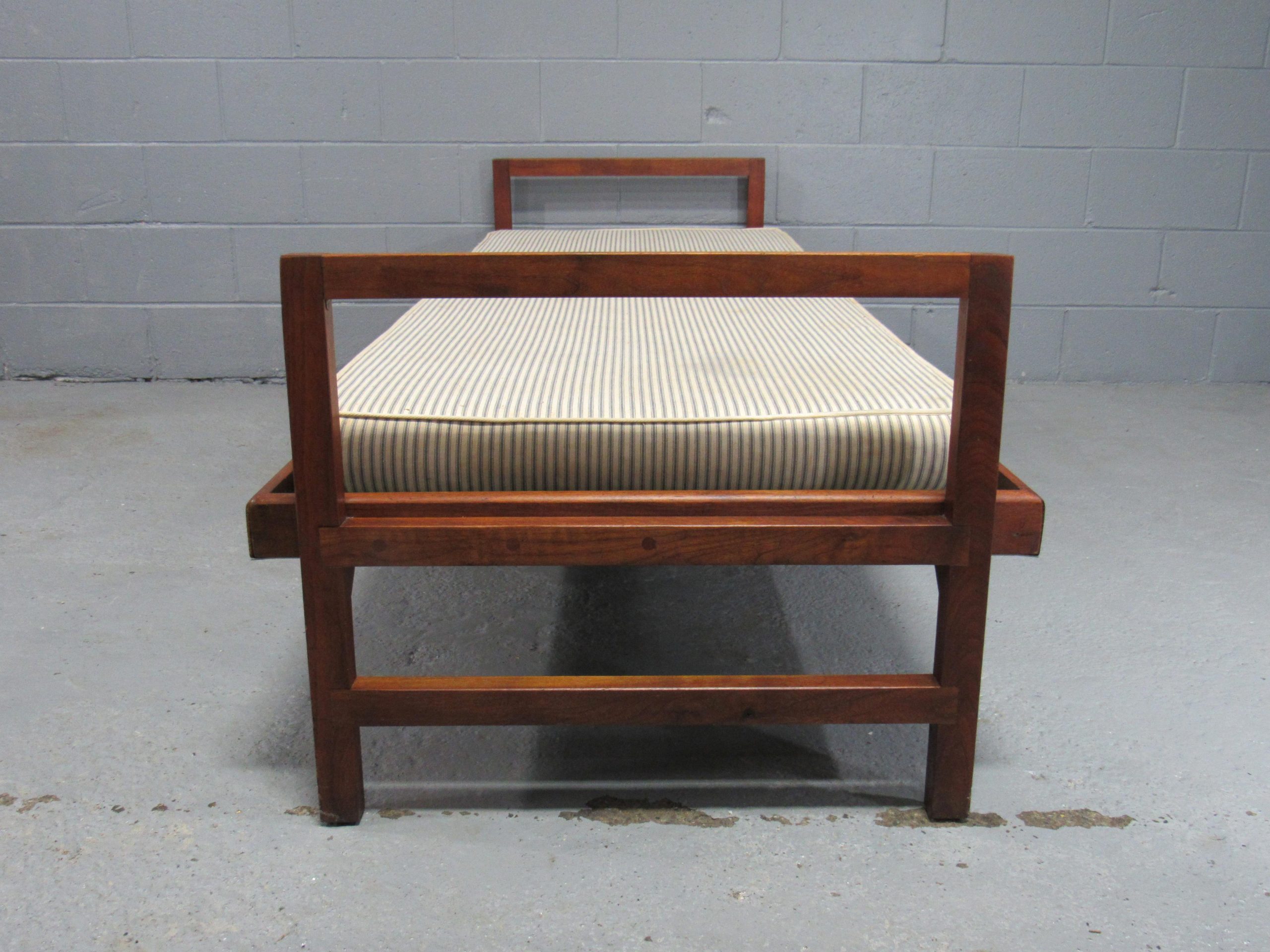 Mid-Century Modern Solid Walnut Trundle Pull-Out Daybed By Design ... throughout Mid Century Daybed With Trundle