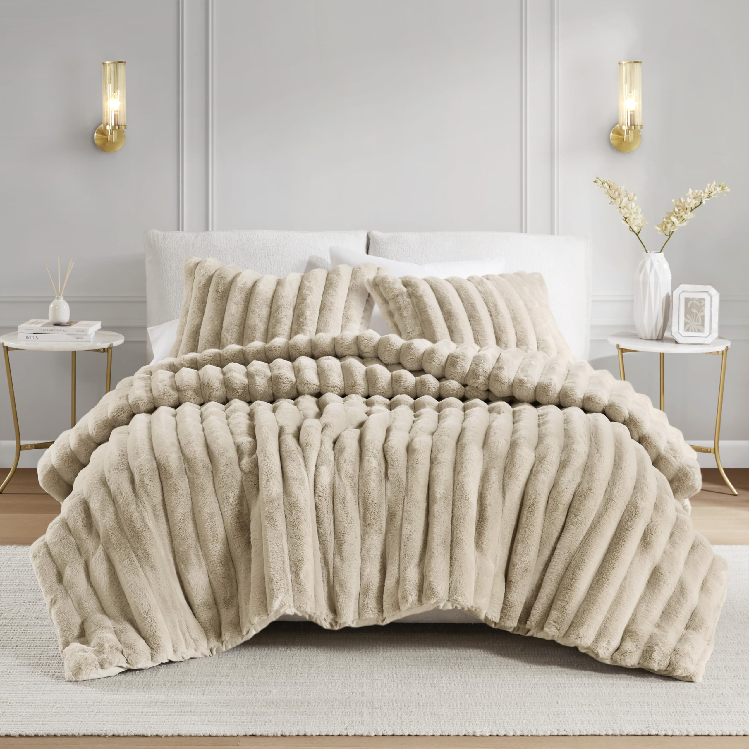 Amazon.com: Madison Park Queen Comforter Set Reversible Faux-Fur Plush ... with Faux Fur Queen Bed Set