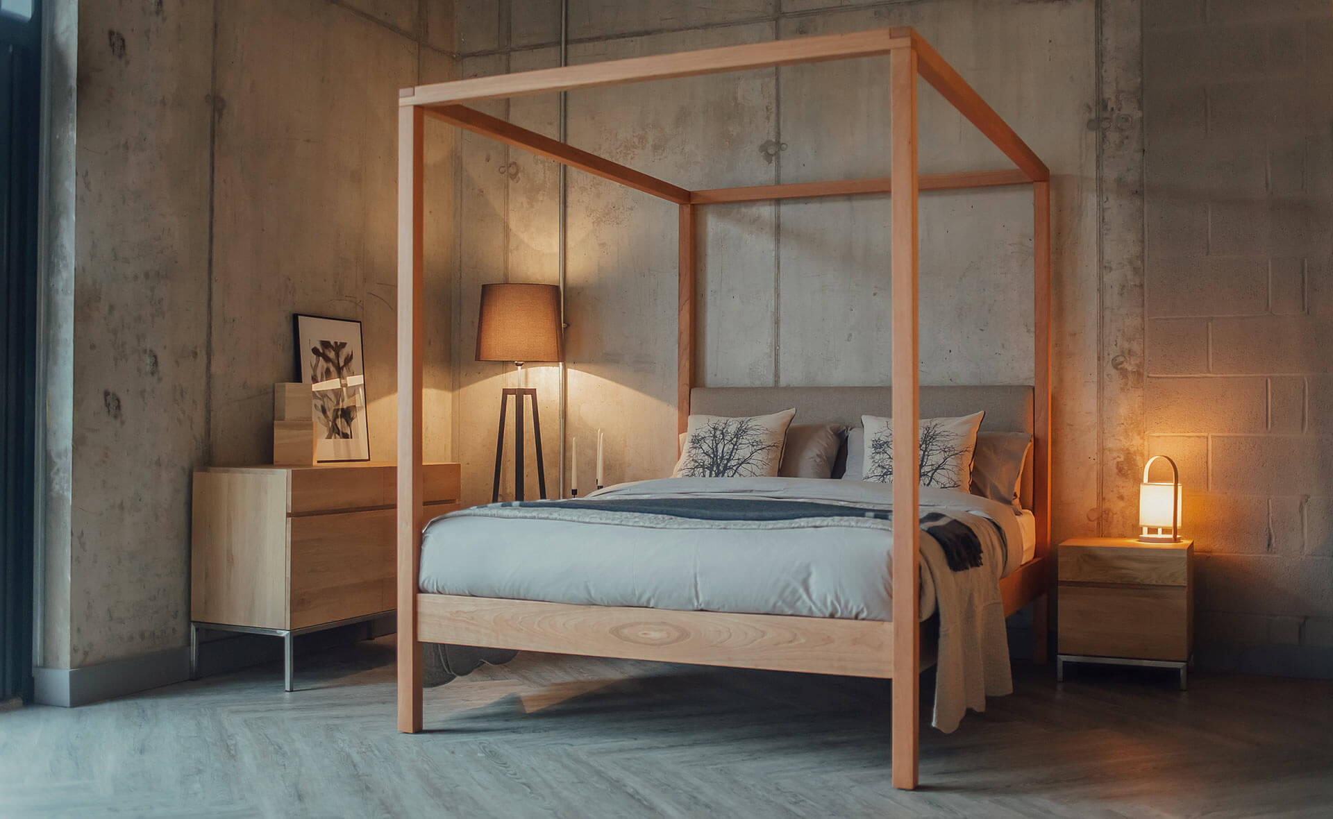 Best Fabulous Canopy Four Poster Bed Design Ideas - Live Enhanced in Modern Interpretations of Classic 4 Poster Canopy Bed Designs