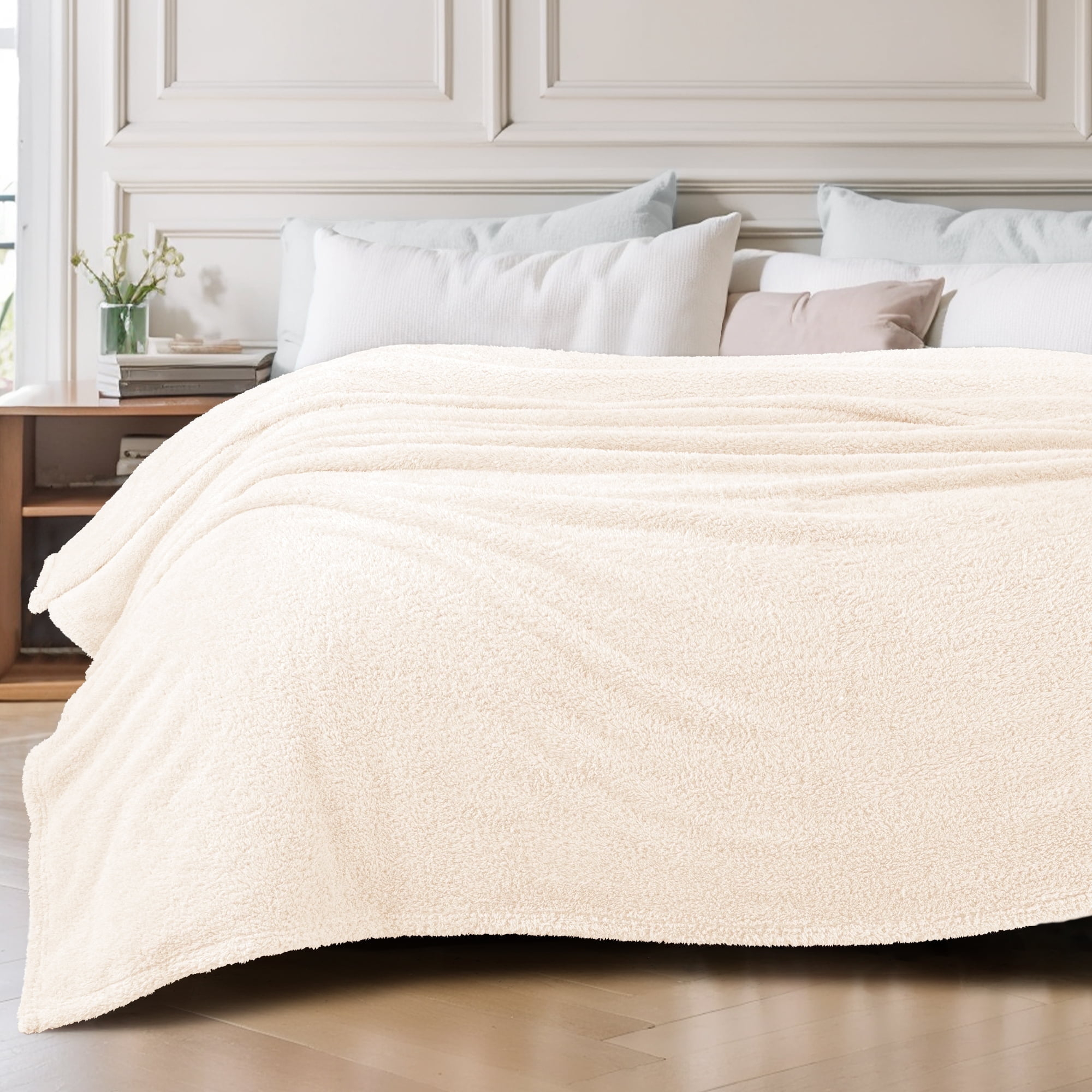 Exclusivo Mezcla Fuzzy Fleece King Size Bed Blanket, Lightweight Fluffy ... intended for Blankets For King Size Beds