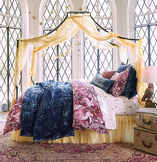 Harry Potter Pottery Barn Teen Collection | Shabby Chic Bedrooms ... within Pottery Barn Harry Potter Bedding