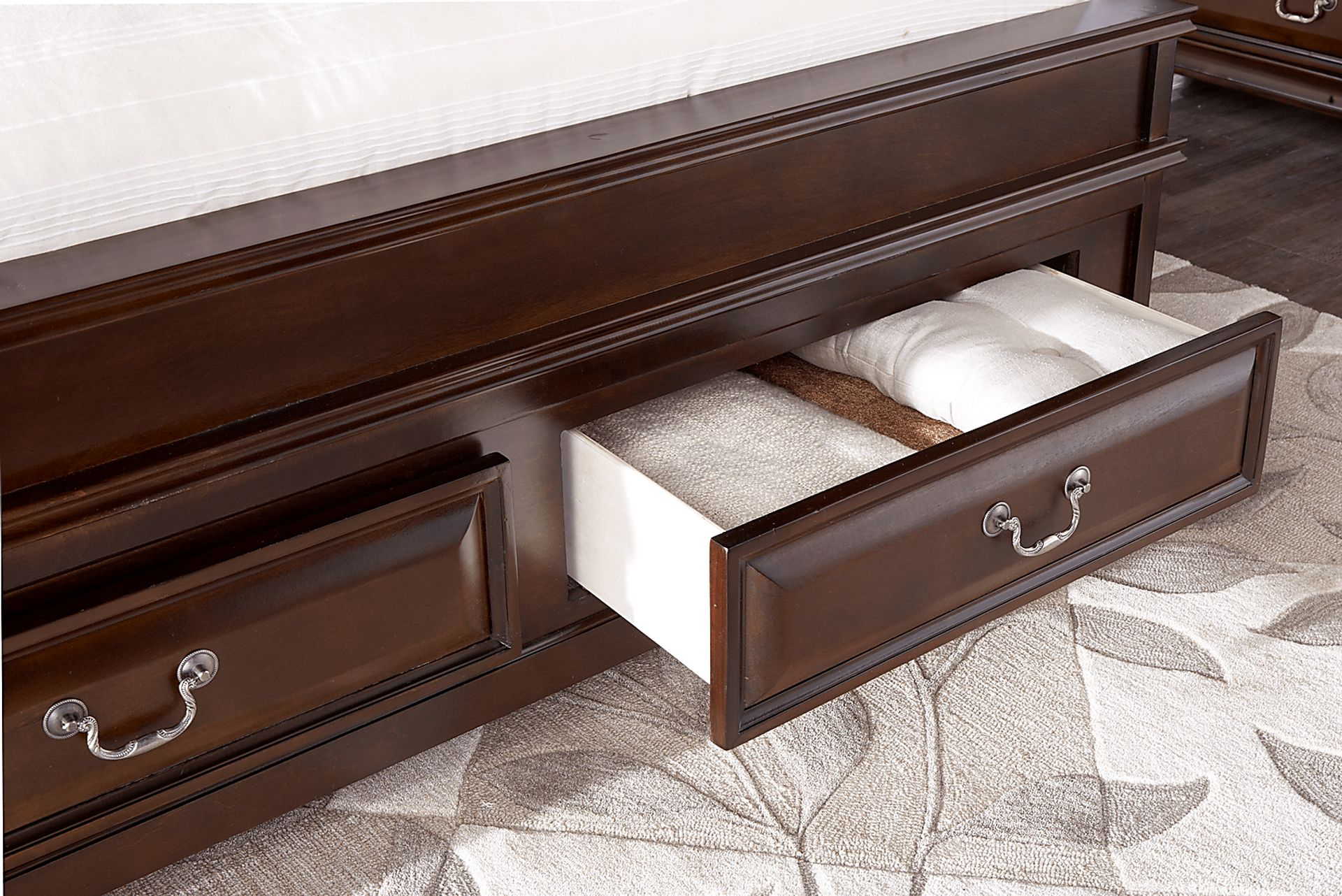 Bedroom organization made simple with storage-enabled sleigh designs