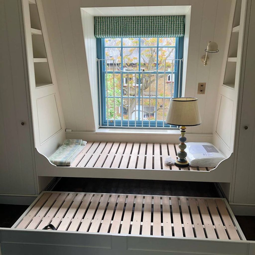 10 Clever Slide-Out Beds For Small Spaces | Godownsize inside Maximizing bedroom functionality with slide out bed configurations