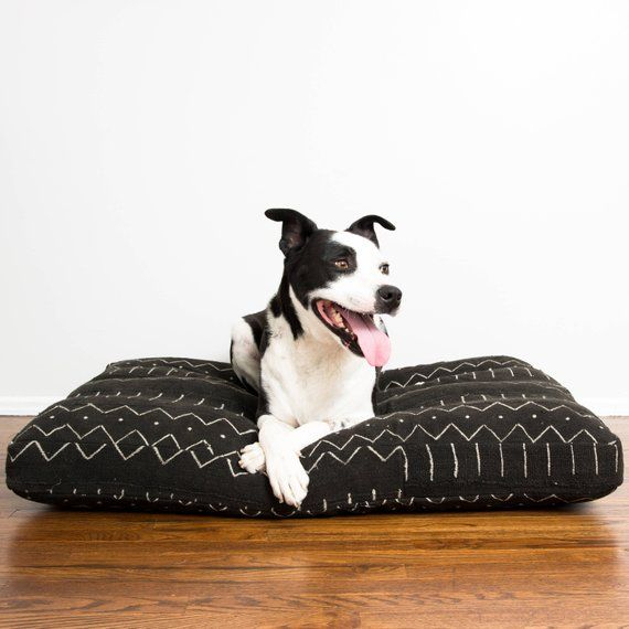 Black White Dog Bed At Darin Kinsey Blog with regard to A Practical Guide to Selecting the Right Black and White Dog Bed for Your Pet