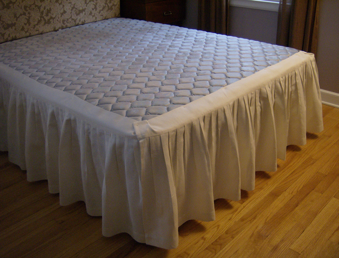 L.a.p. Of Luxury: Bedding That Suits Any Luxury in Are Bedskirts a Fashion Statement or a Thing of the Past?