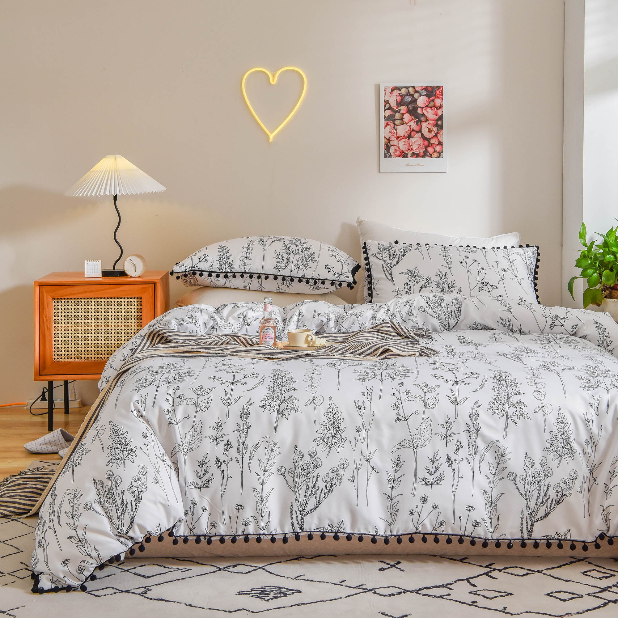 Move Over White Black Floral Bedding Sets Twin Ball Fringe Pattern ... in Understanding the timeless appeal of white and black floral bedding