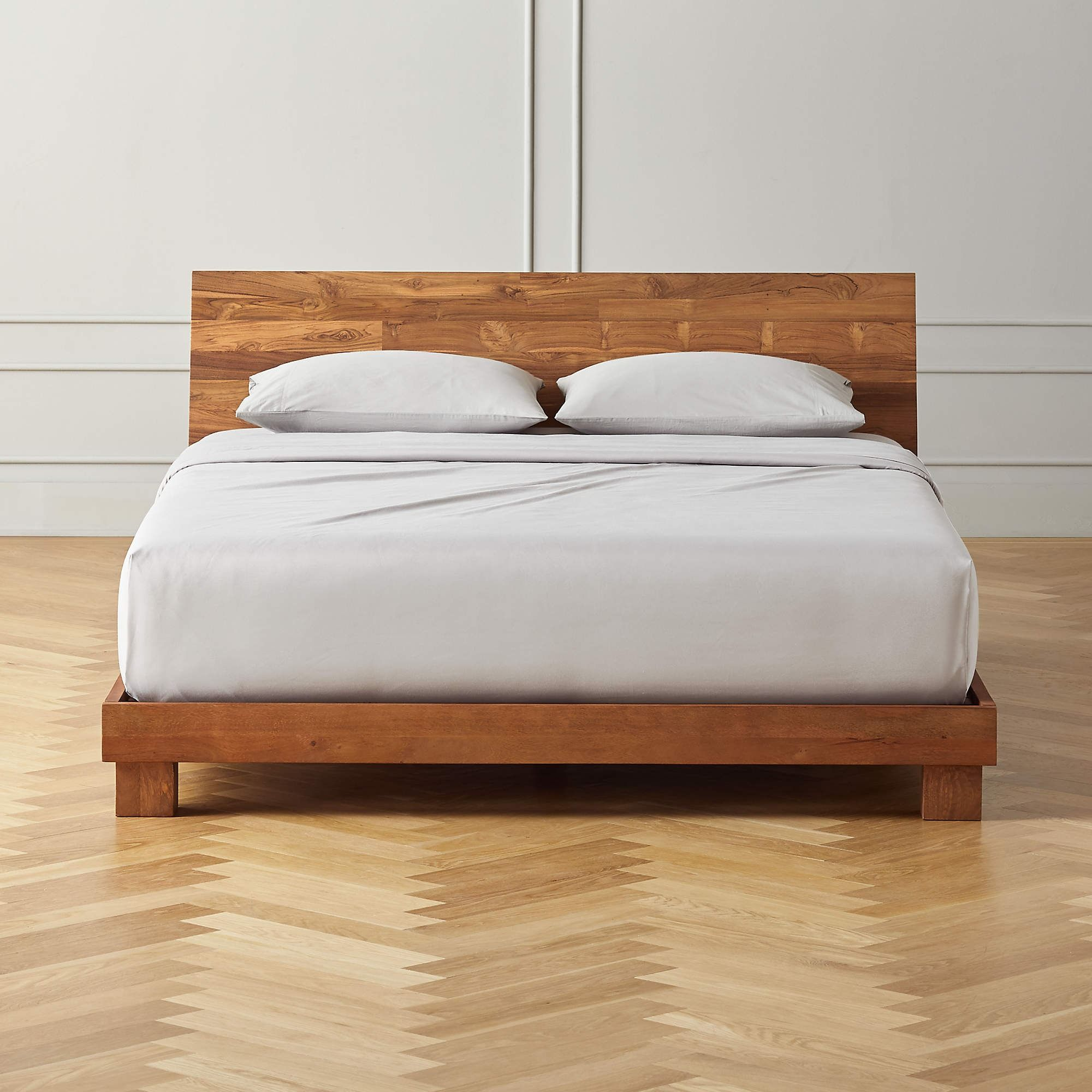 Solid Wood Bed Platform Queen - Hanaposy regarding Understanding the durability benefits of solid wood in queen platform beds