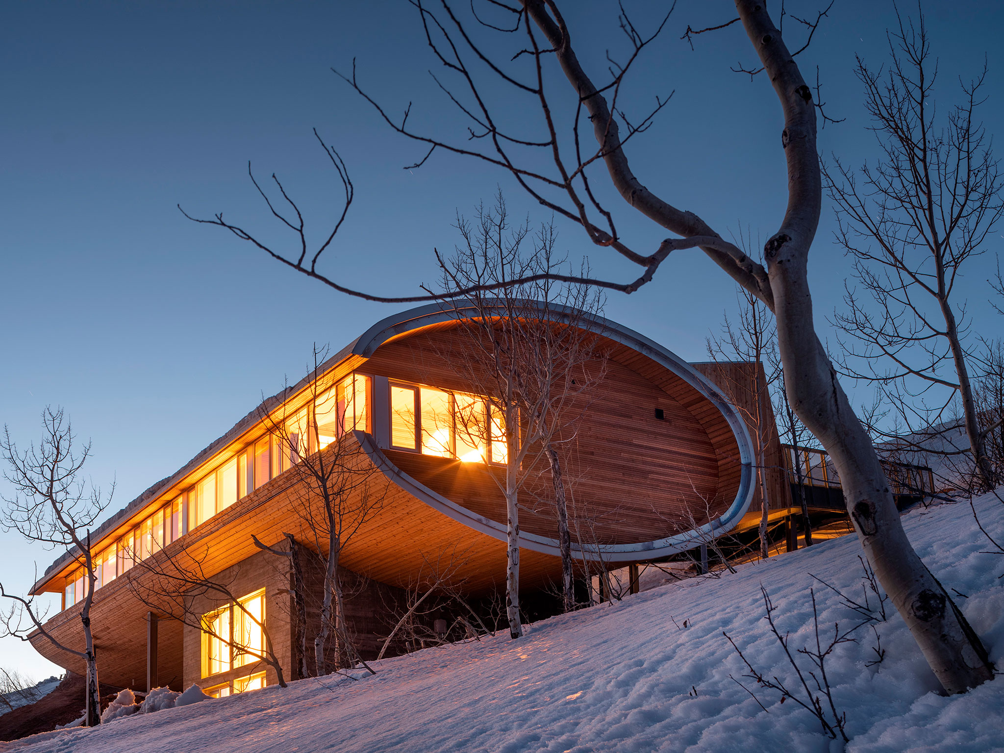 A Sensitive Response To Challenging Nature. House At 9,000 Feet By ... throughout How architects are turning challenging 30 foot lots into surprisingly spacious homes